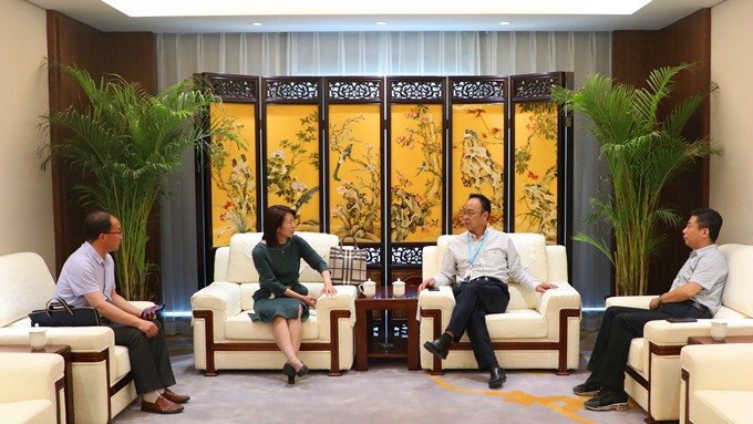 定西市委常委、宣傳部長陳月芳一行 到集團公司推介洽談合作項目